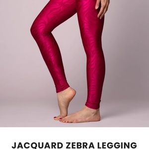 Emily Hsu Leggings • NWOT